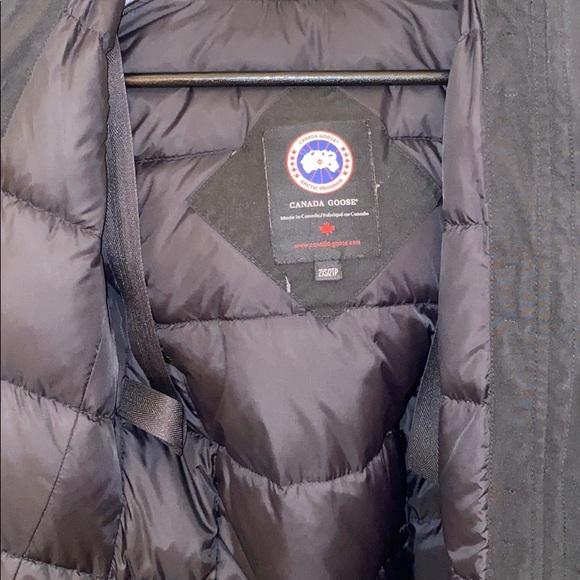 CANADA GOOSE | Winter Parka - Picture 7 of 15